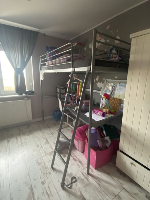 Lozko pietrowe z biurkiem