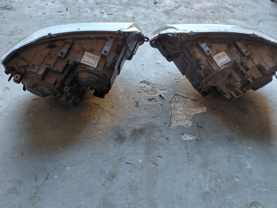 Фари на Volkswagen  T5 GP