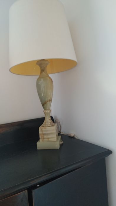 Sprzedam lampe z onyksu