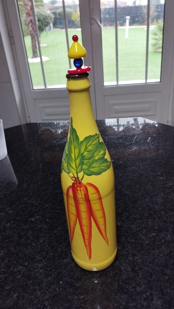 Garrafa nova  de decoração