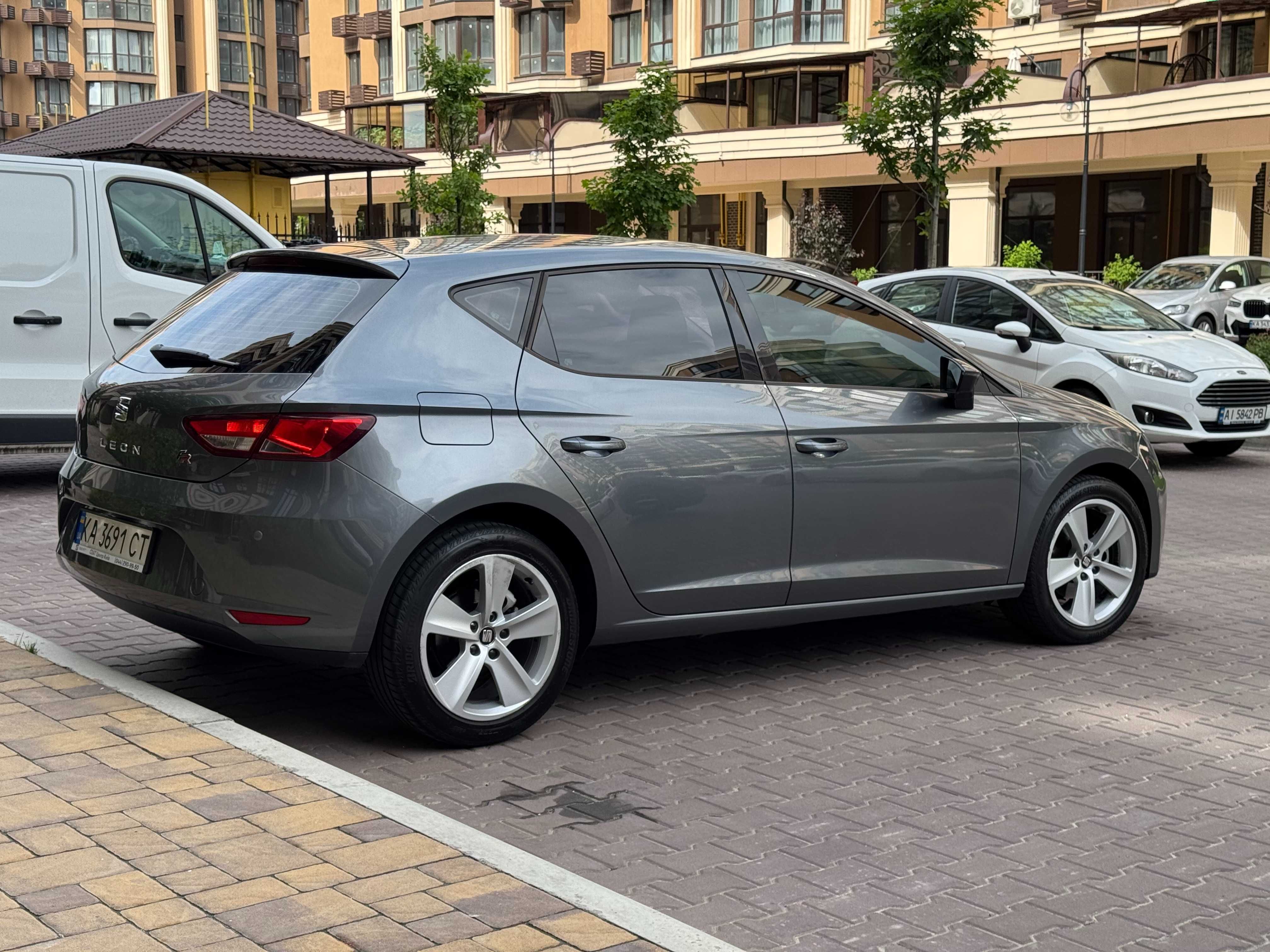 Продам SEAT Leon 2013