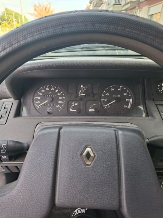 Renault clio a gasolina