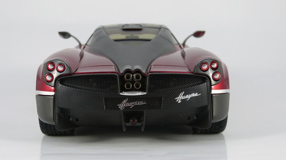 1:18 Huayra Pagani Logo naklejka Gt Autos AUTOart