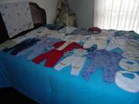 lote de roupa de menino bebé a fralda