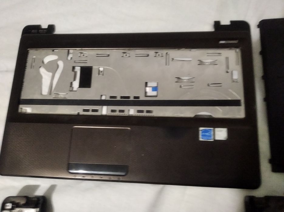 Клавіатура Корпус з динаміками та тачпадом Ноутбук Asus K52J JU JR