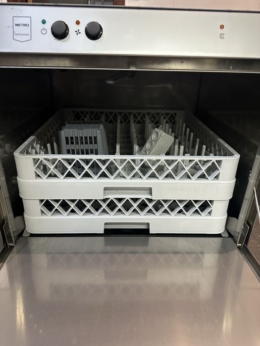 Maquina de lavar Loiça ( nova )