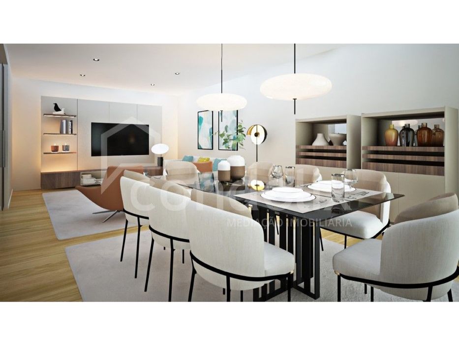 Apartamento T3 com varanda para venda no Centro da Maia