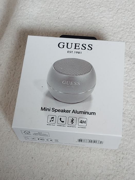 Glosnik Guess mini super jakość aluminiowy
