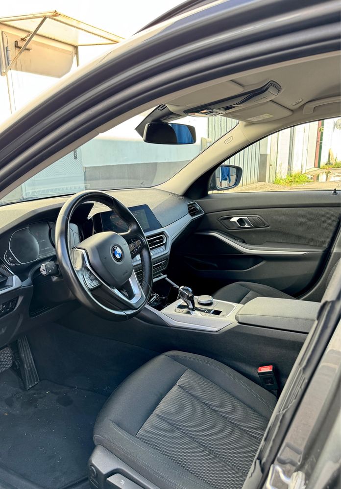 BMW 318D Touring Auto