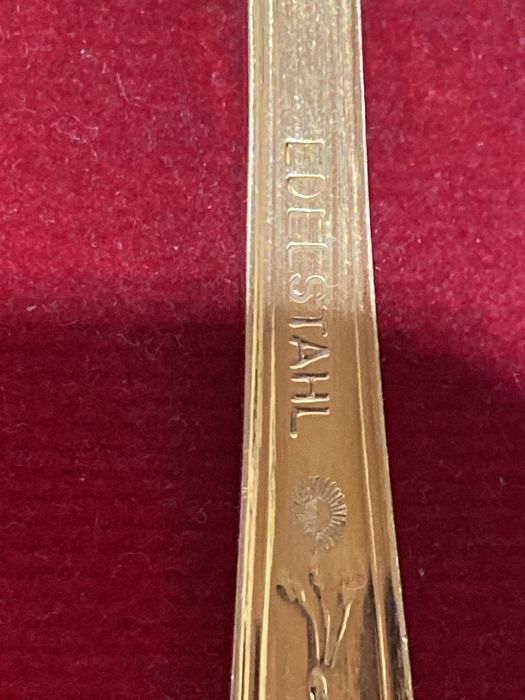 Stara posrebrzana cukierniczka