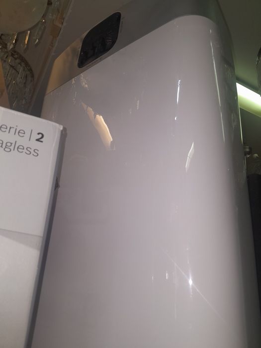 Termoacumulador digital Ariston 100litrs  100€