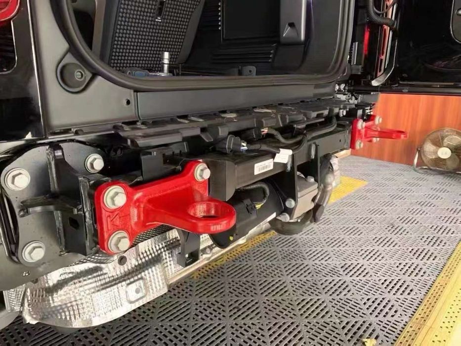 Крюк буксировки для Defender, Land Rover L663