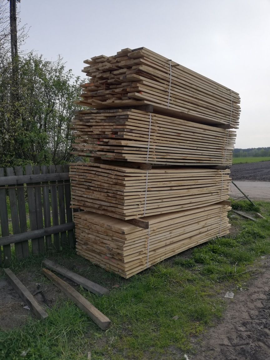 Deski szalunkowe (obiciowe), stemple budowlane, więźba da