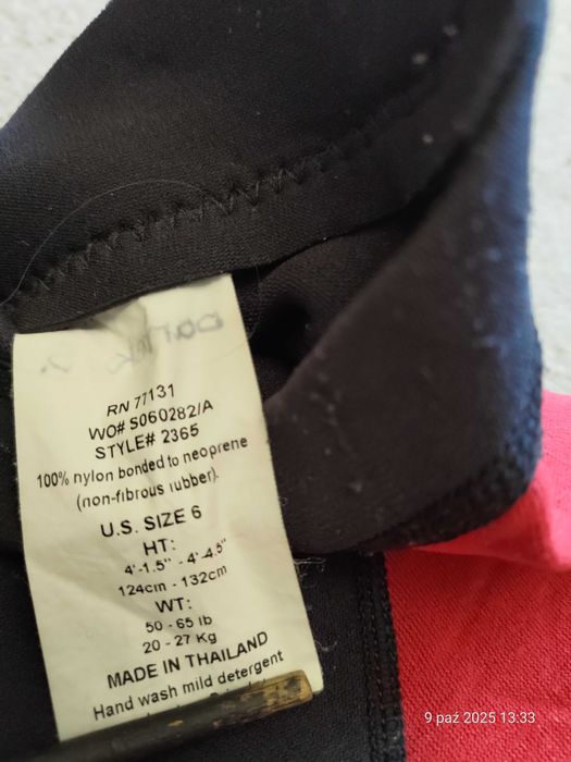 Pianka pływacka O'Neill 124-132cm + gratis