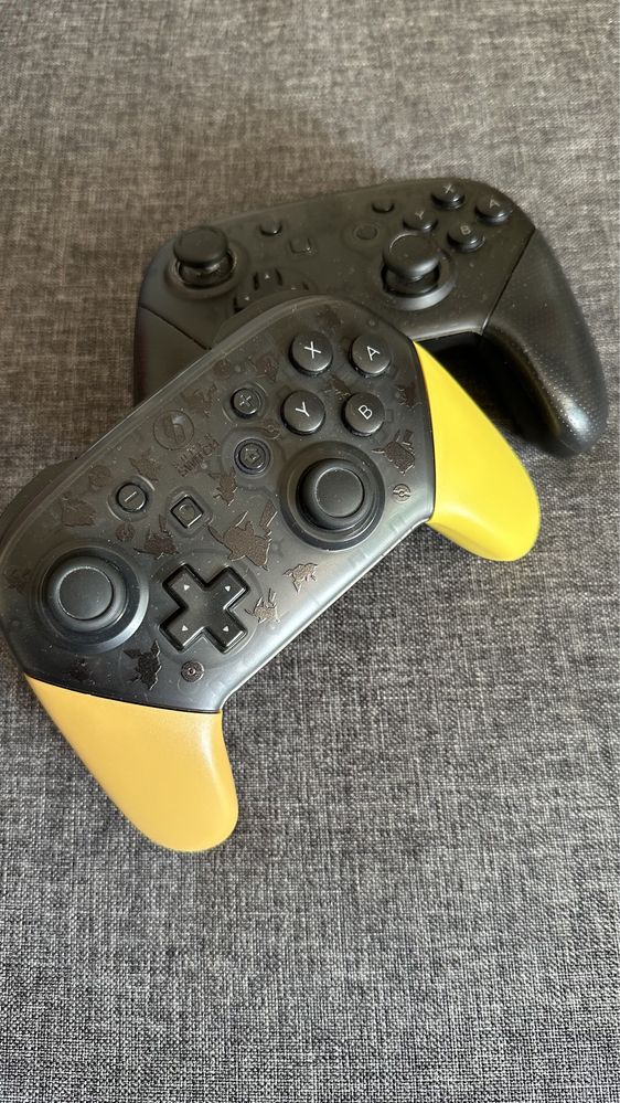 Gripy Pokémon do Nintendo Switch Pro Controller uchwyty