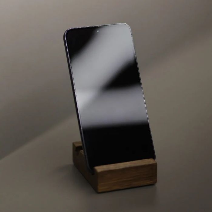 Samsung S24 8/128
