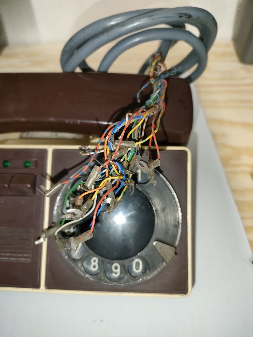 Telefon Telkom Telos Telzes 3-2/5 stacjonarny dyrektora