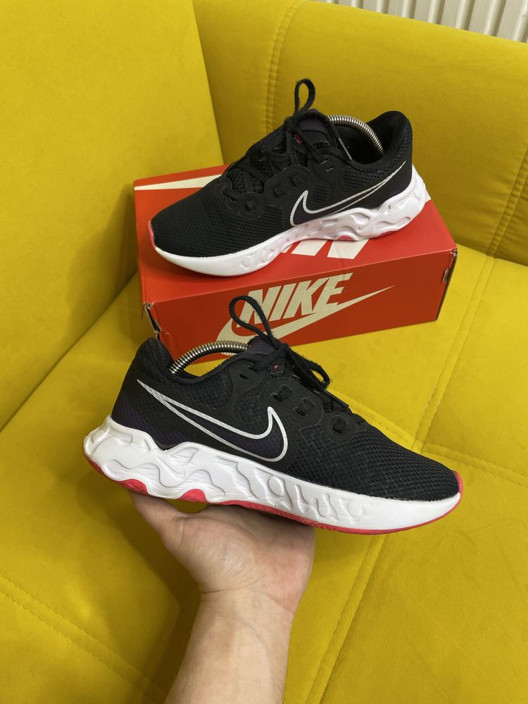 Кроссовки Nike Renew Ride 2