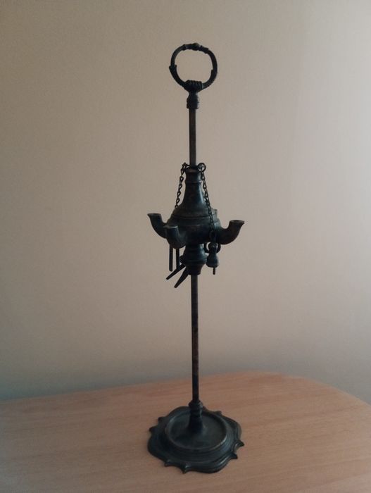 Lampa oliwna z mosiądzu