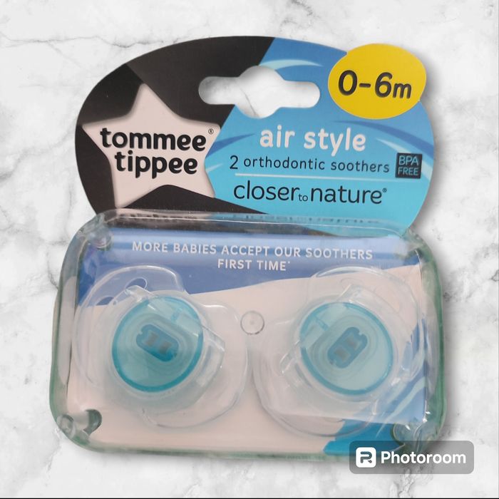 2 sztuki Smoczki ortodontyczne Air Style Tommee Tippee 0-6 miesiecy