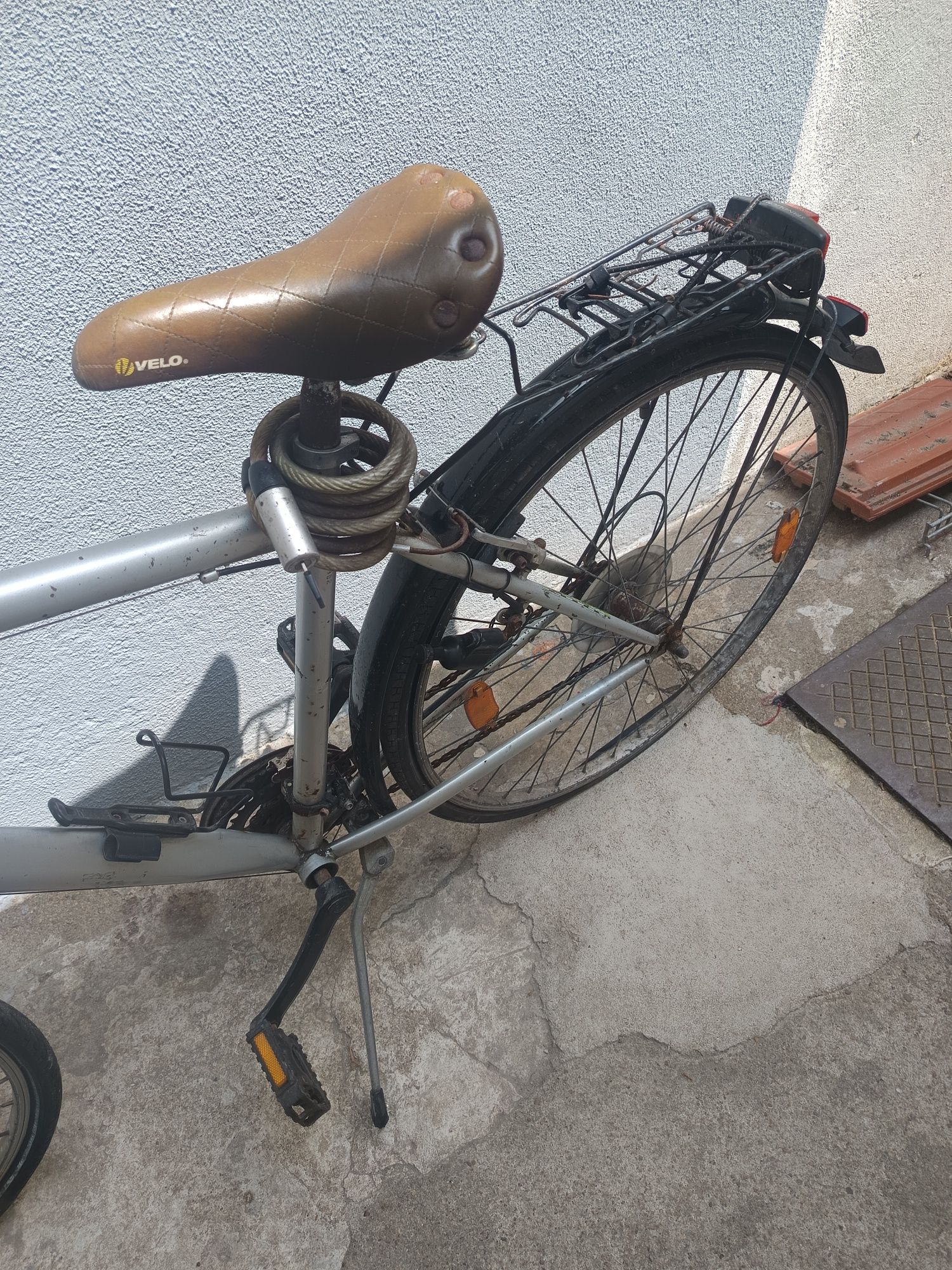 Vendo Bicicleta antiga