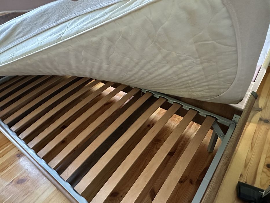 Ліжко полуторне 200х90