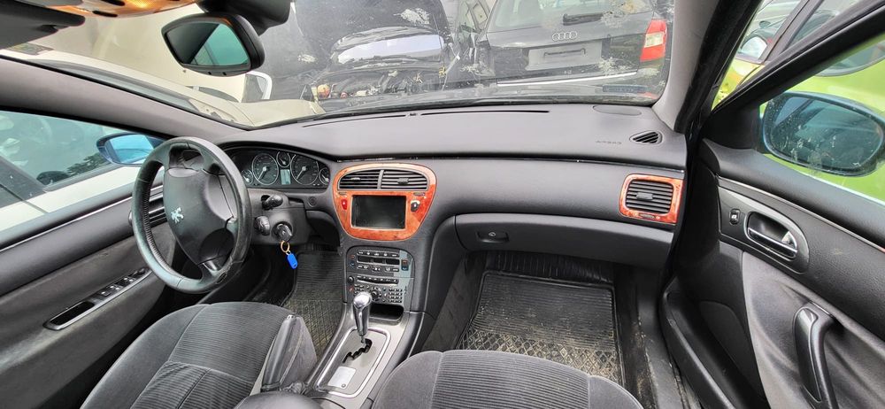 Peugeot 607 2.7 hdi km na części maska lampa zderzak