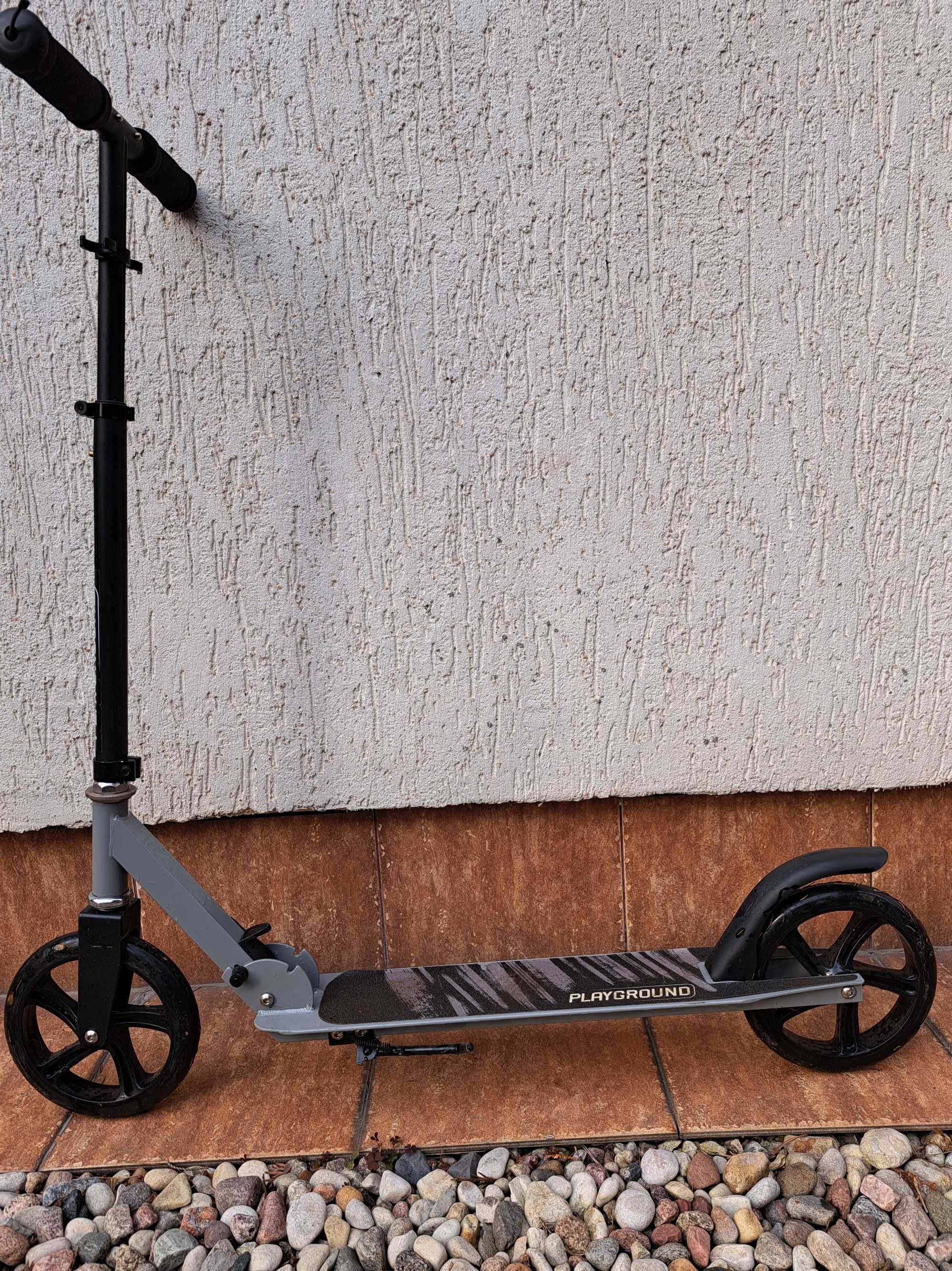 Hulajnoga Razor i Playground