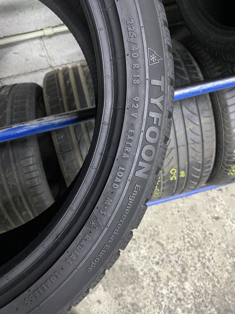 Зимові шини 225/40 R18 (92V) TYFOON