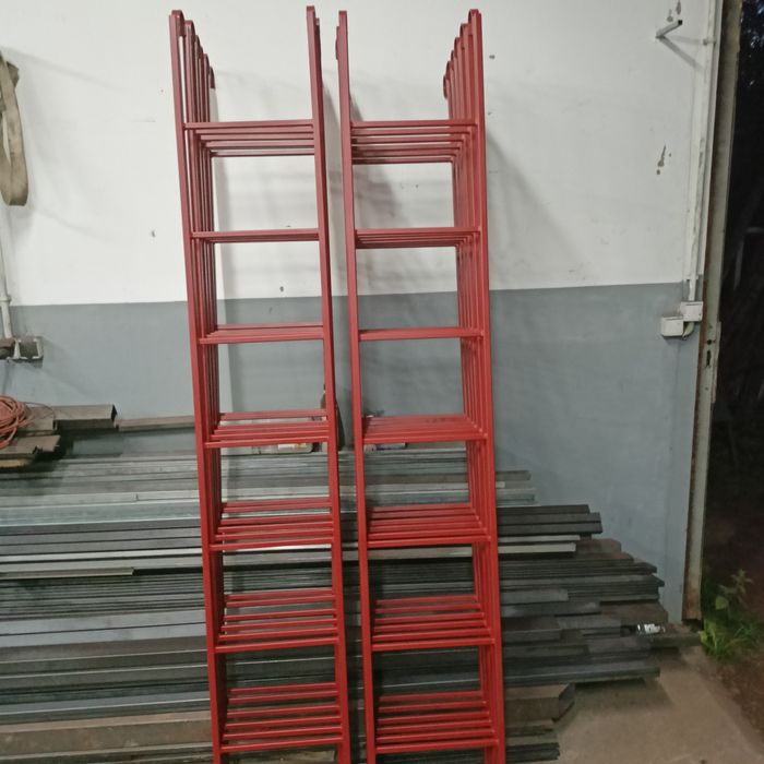 Drabinki do rusztowania choinkowego 209cmx35cm