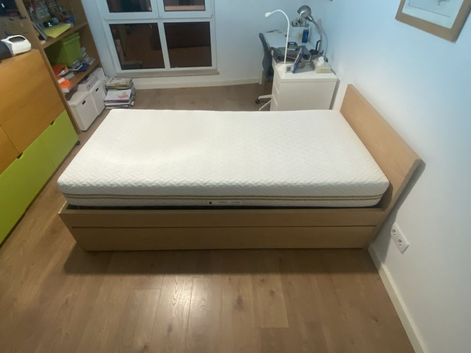 Cama infantil dupla de gaveta