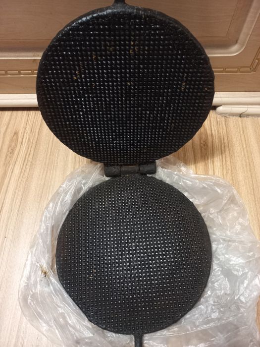 Горішниця вафельниця