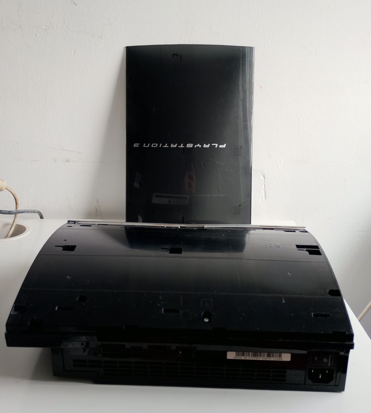 Używana konsola PS3 w miarę dobry stan