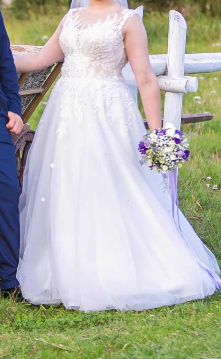 Suknia ślubna/ ślub
