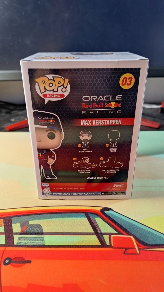 Funko PoP! Racing Oracle Red Bull Racing Max Verstappen 03