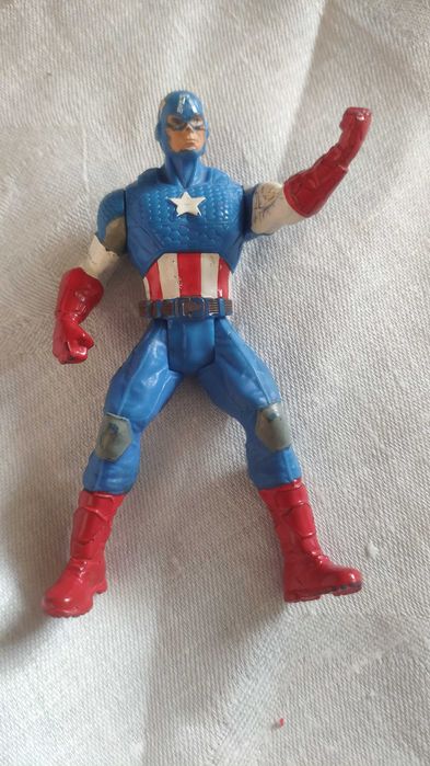 Hasbro Marvel Legends Avengers: Kapitan Ameryka – Bez tarczy