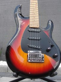 Music Man Silhouette USA, 1991, zobacz też moje inne gitary Ibanez,ESP