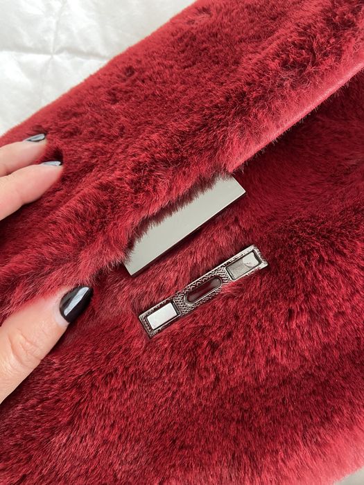 Mala nova com etiqueta