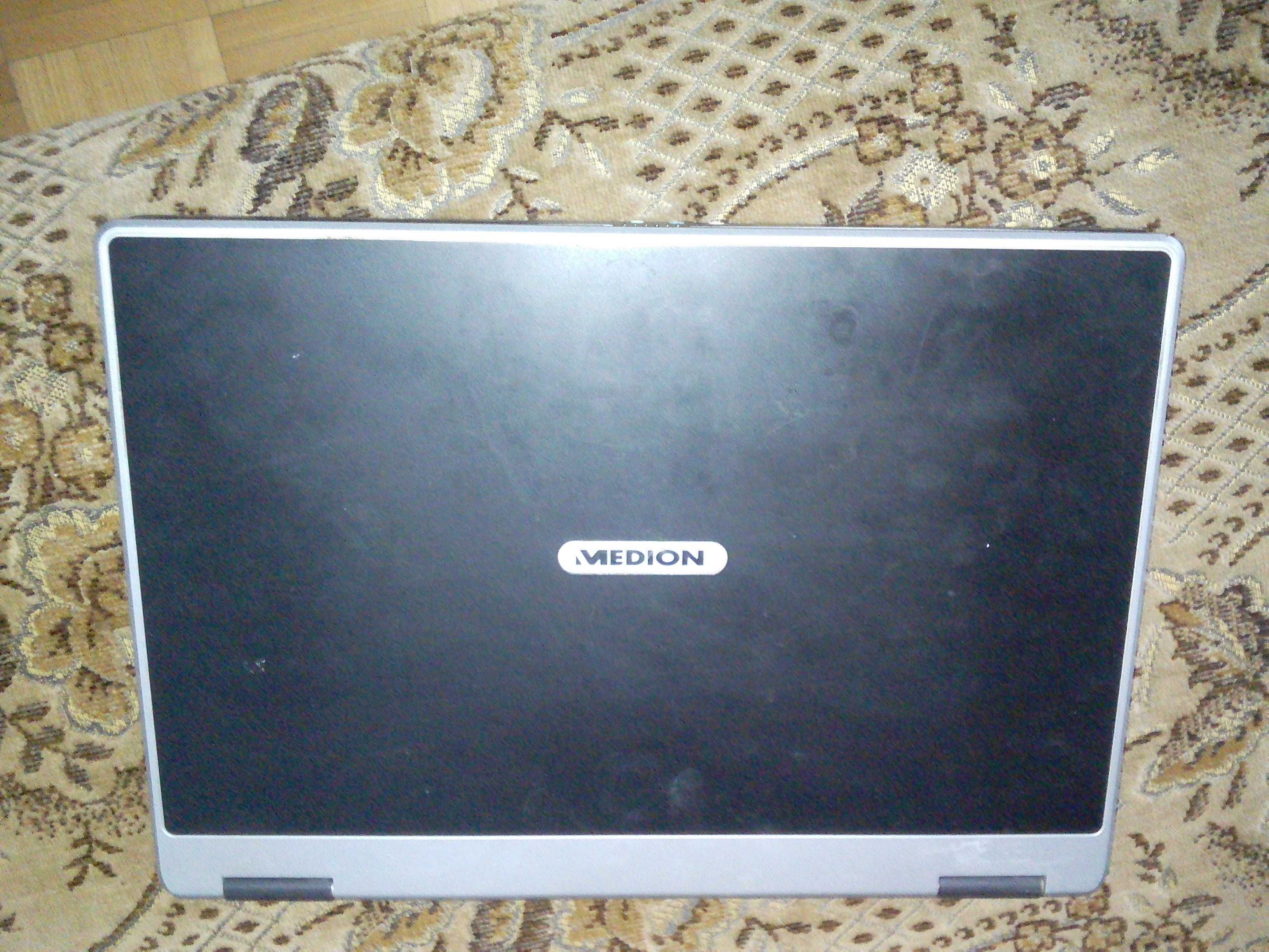 Laptop Medion MD 96255 uszkodzony