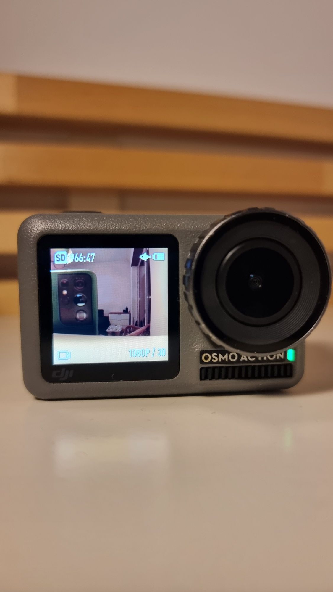 Dji osmo action camera, cartão de memoria sd e capa