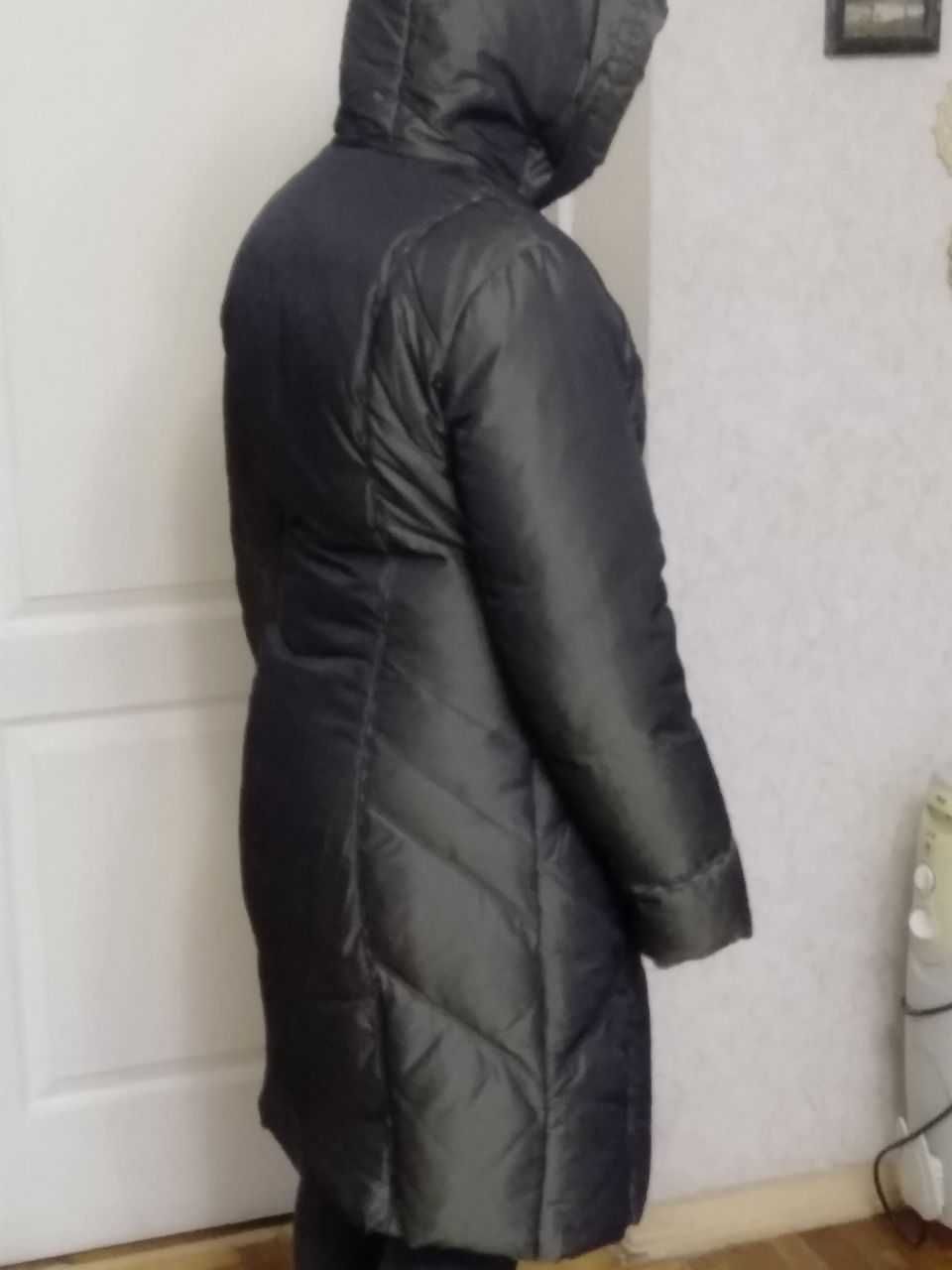 Зимове пальто на синтепоні
