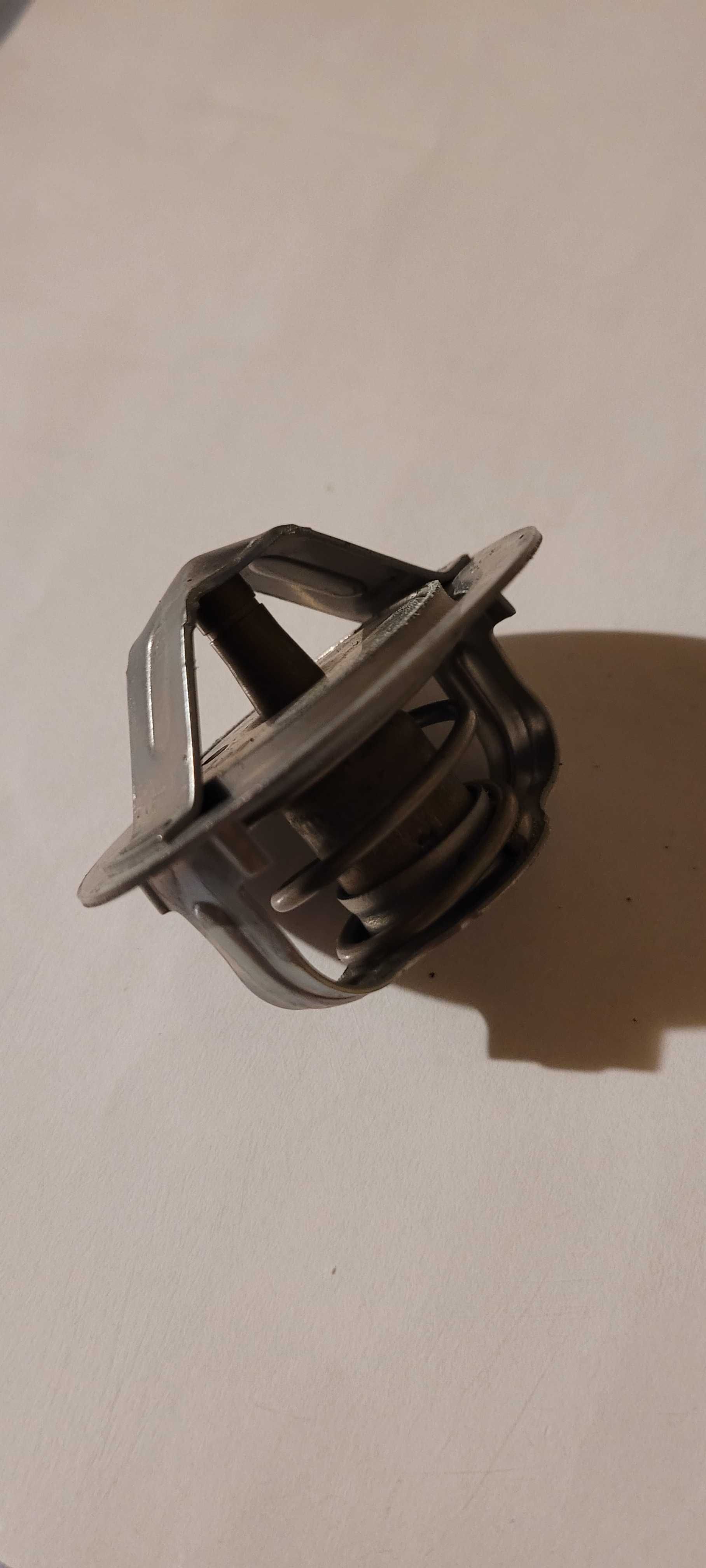 Termostat Kawasaki Ninja VN Z750 Z800 Z1000 Versys ZZR GTR