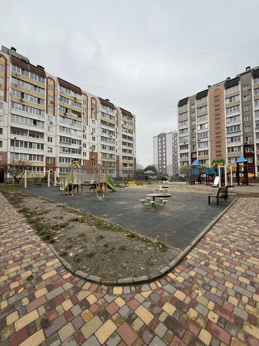 Продаж 1к квартири Святоюріївська 30 Вишневе