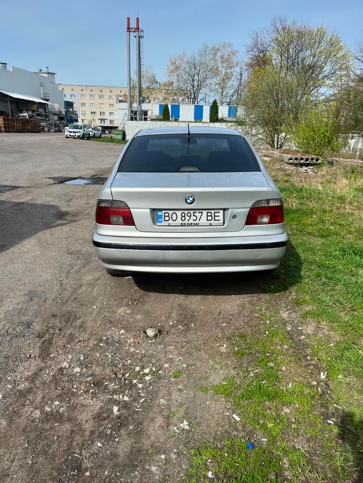 Автомобіль BMW  e 39 525 1996 р.