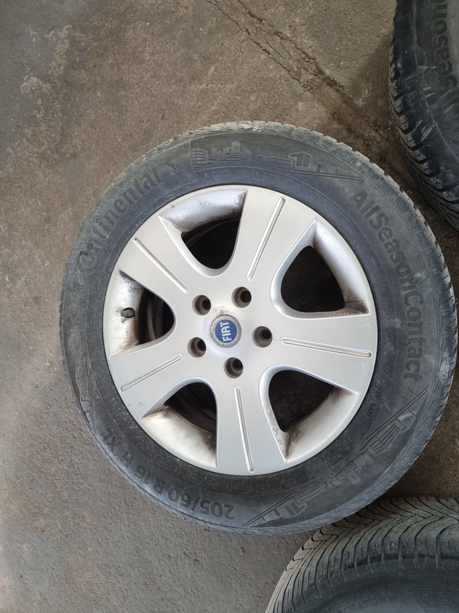 Alufelgi Fiat Sedici 5x144.3 R16 Oryginalne