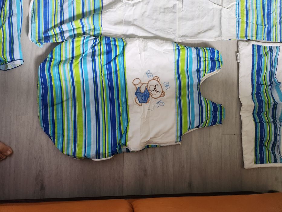 Komplet pościeli do łóżeczka