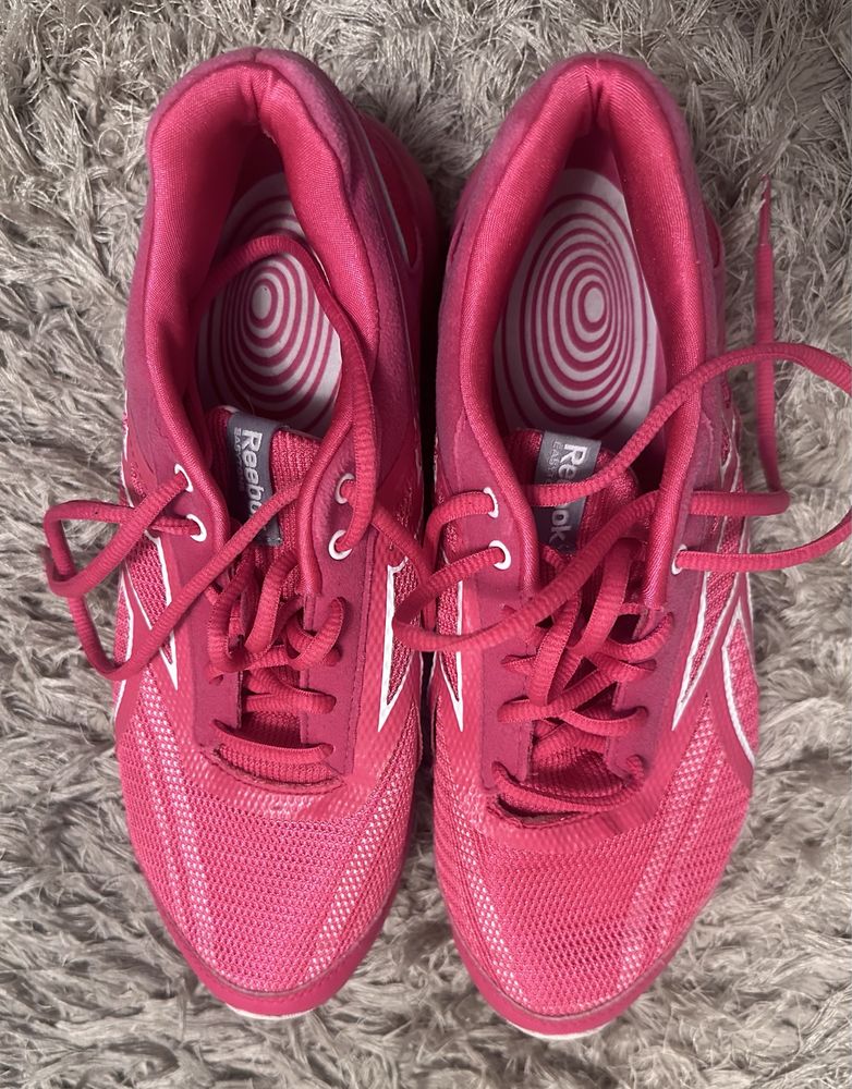 Кроси reebok 40,5