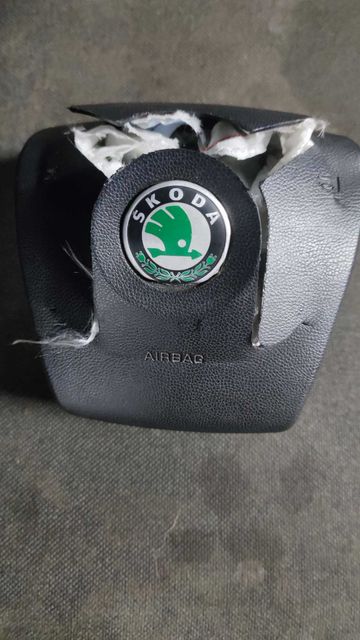 Airbag Skoda Octavia 5 подушка руля