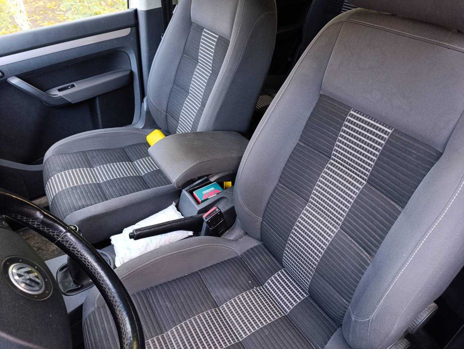 Volkswagen Touran (Туран) 1.4 TSI, 2009р.