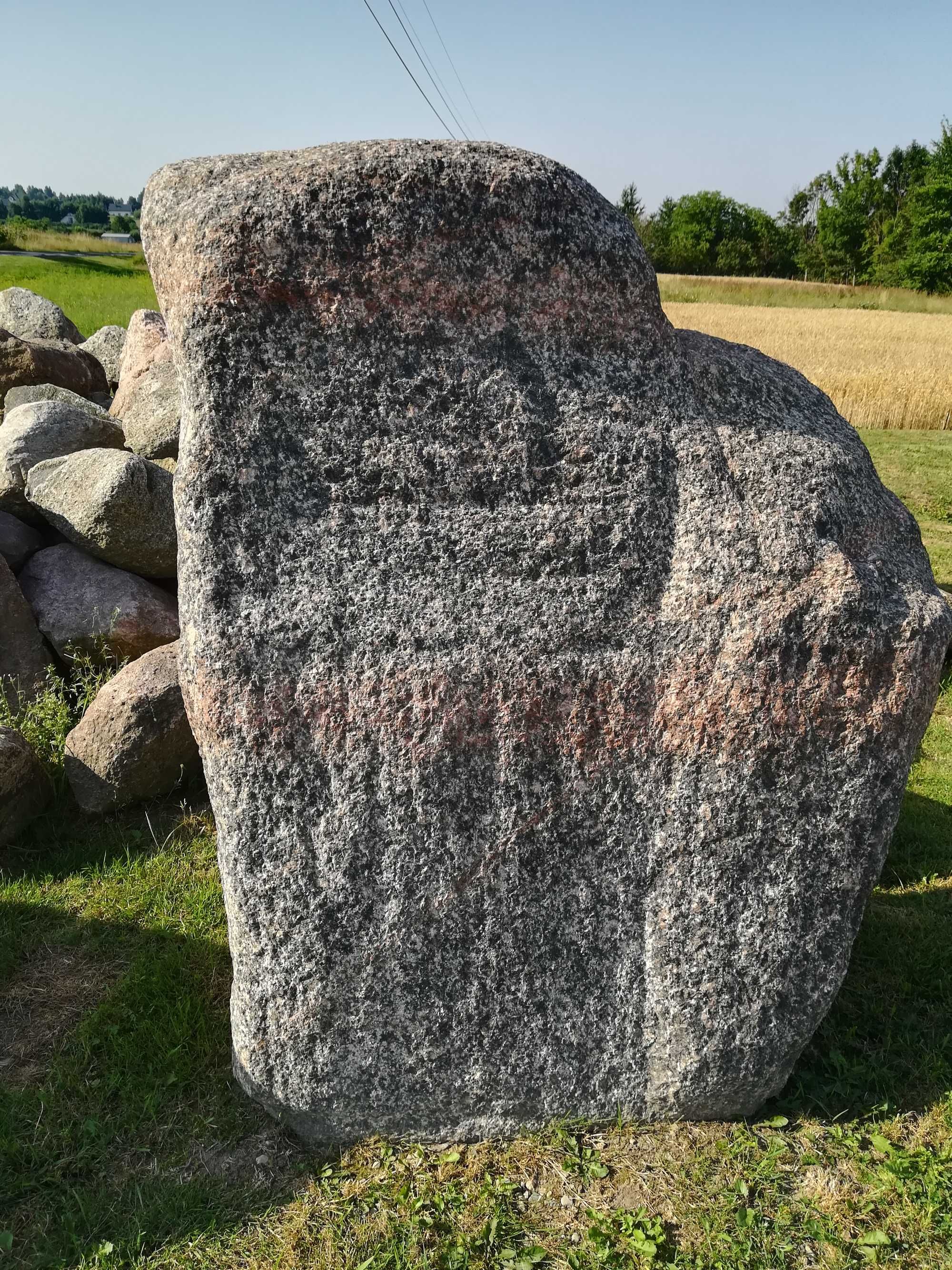 Kamienie polne rejon Rzeszów